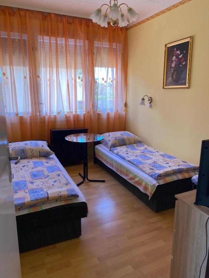 Erdei Vendeghaz Appartement Hajdúszoboszló Buitenkant foto
