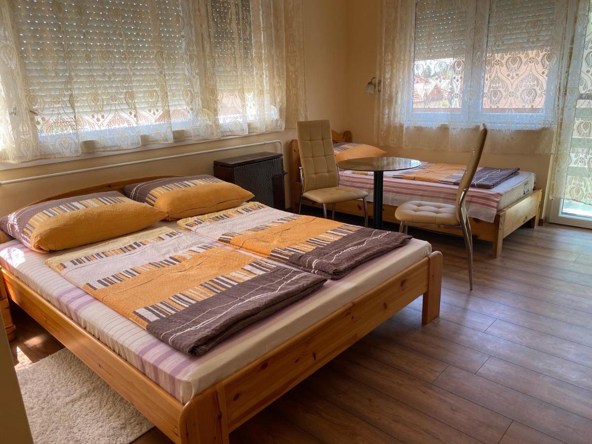 Erdei Vendeghaz Appartement Hajdúszoboszló Buitenkant foto